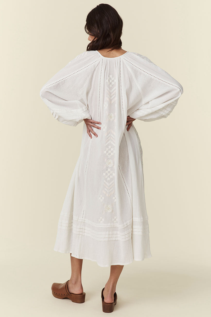 Sandbar Gown // White