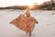 Load image into Gallery viewer, Del Sol Picnic Rug
